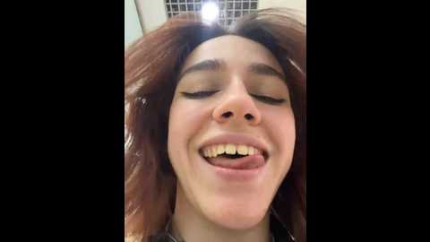 lily__belle @ stripchat on 20240918