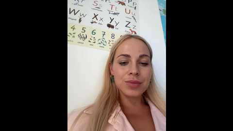 streetdoll @ stripchat on 20240918