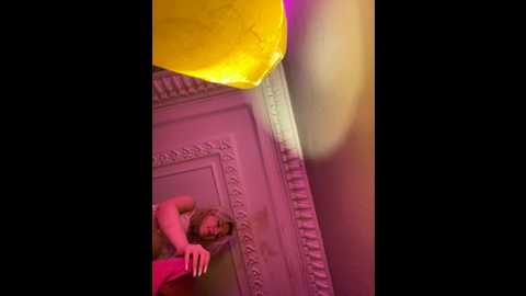 yeahmolly @ stripchat on 20240918