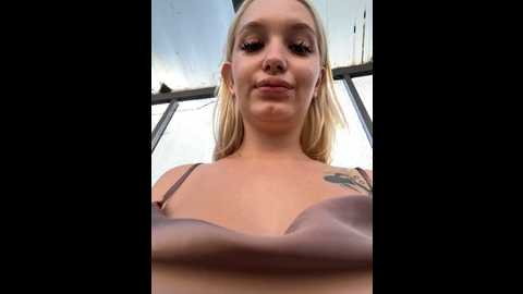 milkyy_wway @ stripchat on 20240919