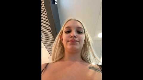 milkyy_wway @ stripchat on 20240919