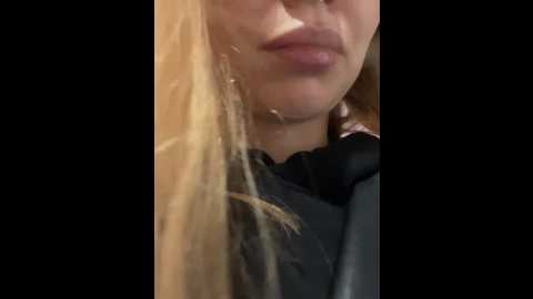 miss_elfie @ stripchat on 20240919
