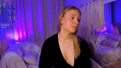 selena_flowers_ @ stripchat on 20240919
