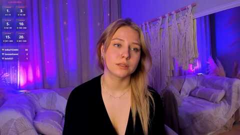 selena_flowers_ @ stripchat on 20240919