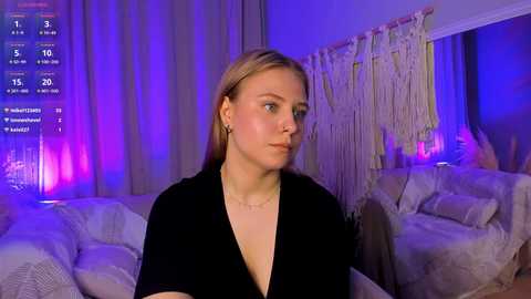 selena_flowers_ @ stripchat on 20240919