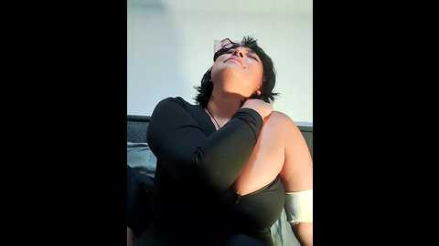 kio_humuri @ stripchat on 20240920