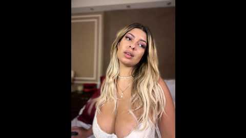 yaramoon_ @ stripchat on 20240920