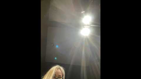 charming_evaa @ stripchat on 20240921