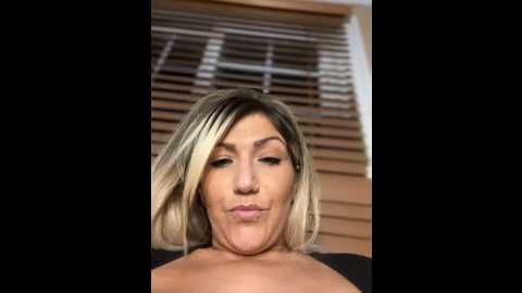 littlemisseeve @ stripchat on 20240921