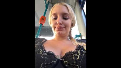 milkyy_wway @ stripchat on 20240921