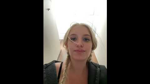 milkyy_wway @ stripchat on 20240921