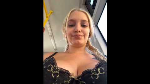 milkyy_wway @ stripchat on 20240921