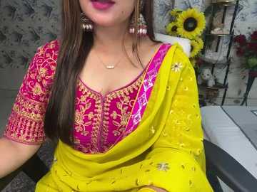 mahimagicdoll_desi @ stripchat on 20240922