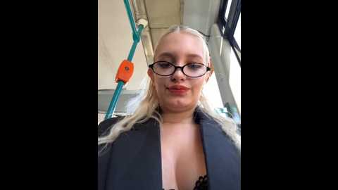milkyy_wway @ stripchat on 20240922