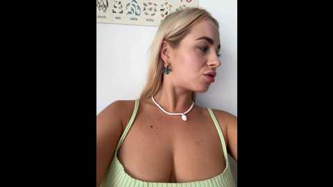 streetdoll @ stripchat on 20240922