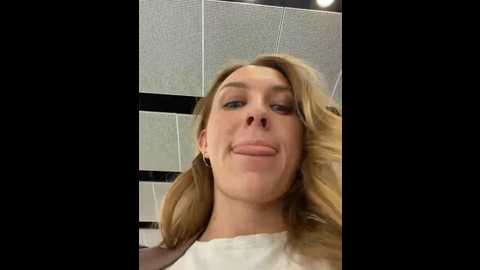 sweet___emily @ stripchat on 20240923