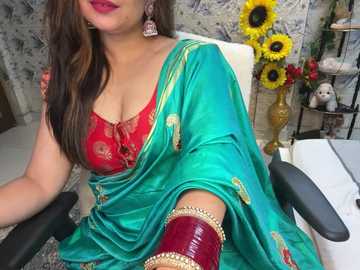 mahimagicdoll_desi @ stripchat on 20240924