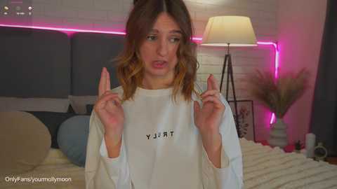 mollyymoon @ stripchat on 20240924