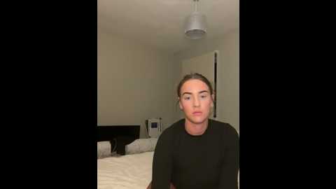 petitebrunettex20 @ stripchat on 20240924