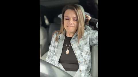 ladylena1 @ stripchat on 20240925