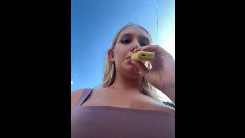 milkyy_wway @ stripchat on 20240925