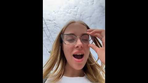 ur_empress @ stripchat on 20240925