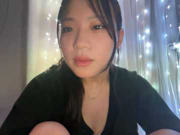 riri__oo @ stripchat on 20240927