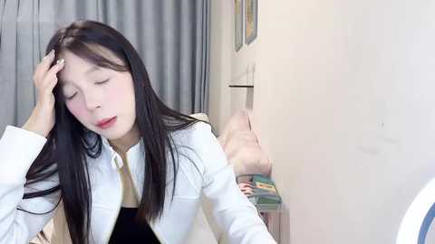 bella_175 @ stripchat on 20240928