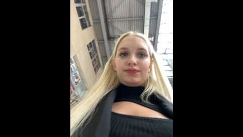 milkyy_wway @ stripchat on 20240928