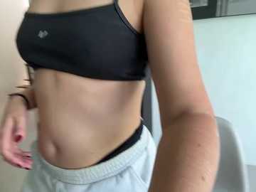 nura_n_sarah @ stripchat on 20240928