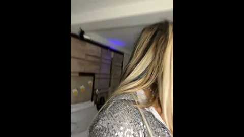 yaramoon_ @ stripchat on 20240928