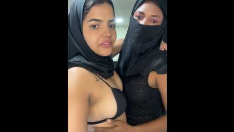 arab_rainbow_girls @ stripchat on 20240929