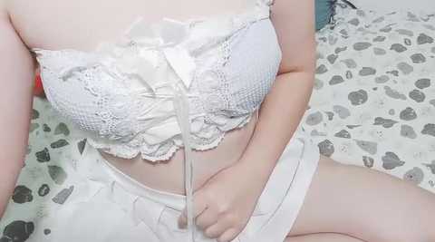 emale293 @ stripchat on 20240929