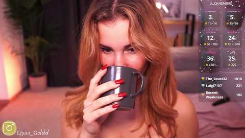 liya_gold_ @ stripchat on 20240929