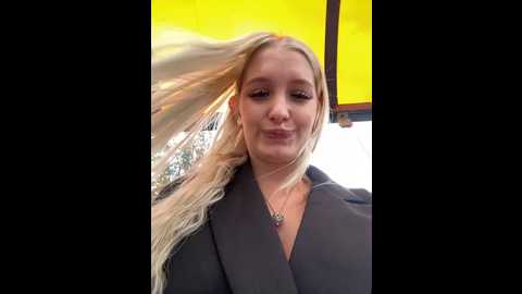 milkyy_wway @ stripchat on 20240929