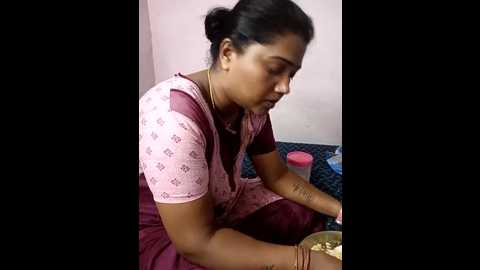 tamil_ruthira @ stripchat on 20240929