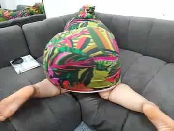 0zozo @ stripchat on 20240930