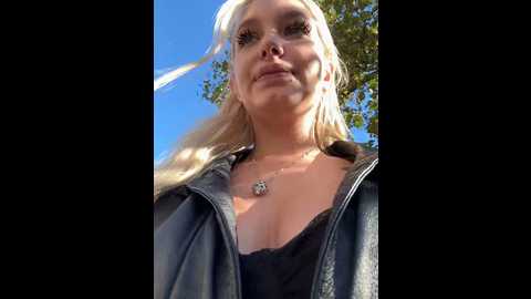 milkyy_wway @ stripchat on 20240930