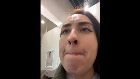 holly_play @ stripchat on 20241001