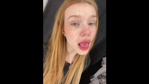 honey___hot @ stripchat on 20241001