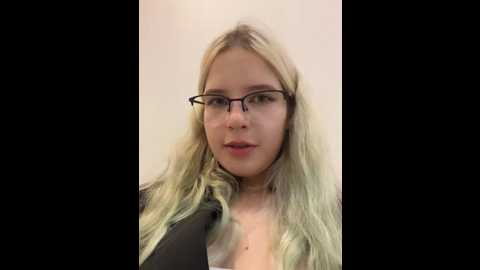 serenity_fly @ stripchat on 20241001