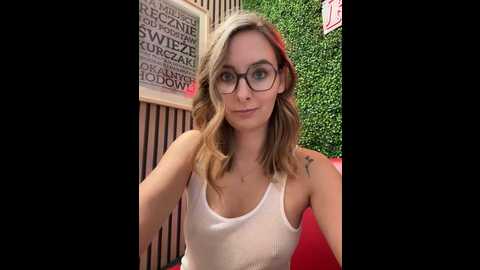 the_snowwhitee @ stripchat on 20241001