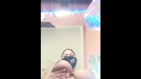 tonu_sri @ stripchat on 20241001
