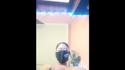 tonu_sri @ stripchat on 20241001