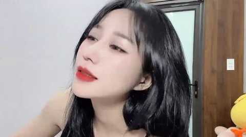 _llisa_ @ stripchat on 20241002