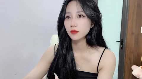_llisa_ @ stripchat on 20241002