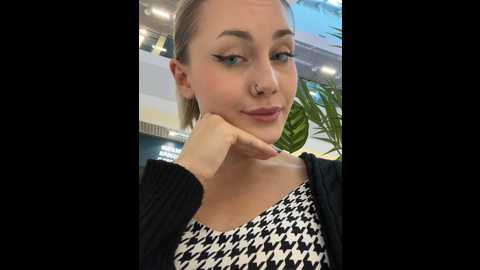 baby_brownie @ stripchat on 20241002