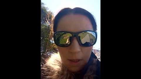 brilliant_queen1 @ stripchat on 20241002