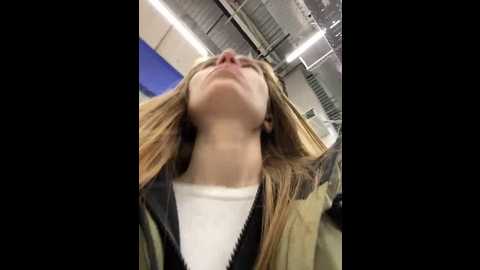 valenciashock @ stripchat on 20241002