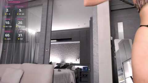 yoonipooni @ stripchat on 20241002